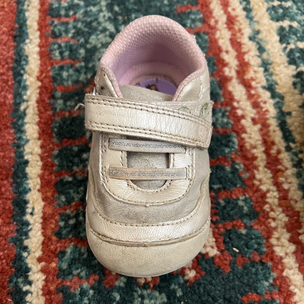 COPY - Size 4.5 stride Rite Soft Motion Baby and Toddler Girls Jazzy Casual Sne…